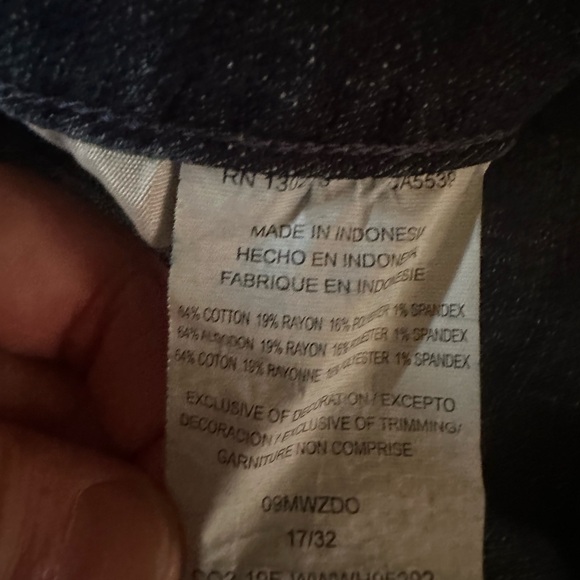 Wrangler bootcut jeans - Picture 3 of 7